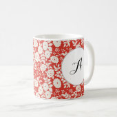 Benutzerdefiniertes Monogramm-Blume-Muster Red Kaffeetasse (VorderseiteRechts)