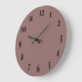 Benutzerdefiniertes Monogramm Dunkle Rose Taupe Große Wanduhr (Winkel)