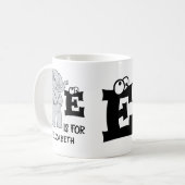 Benutzerdefiniertes Monogramm E ist für niedlichen Kaffeetasse (Vorderseite Links)