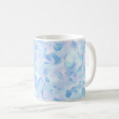 Benutzerdefiniertes Monogramm Flieder-Blütenblatt Kaffeetasse (VorderseiteRechts)