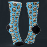 Benutzerdefiniertes Niedliches Pet-Foto-Muster leu Socken<br><div class="desc">Diese niedlichen Socken zeichnen sich durch ihr eigenes Foto aus, das im Offset auf einem hellblauen Hintergrund angeordnet ist. Sie sind perfekt für den Liebhaber von Haustieren und Socken! Fügen Sie Ihr eigenes Foto, Katz-Foto, Pferd-Foto, Schwein-Foto oder Fisch-Foto - welches Tier Sie auch besitzen! Dies ist ein tolles Geschenk für...</div>