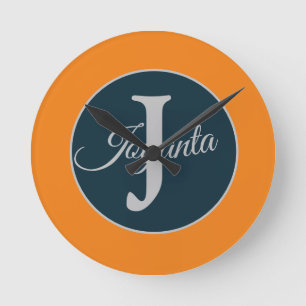 Benutzerdefiniertes orange grau blau Monogramm Ele Runde Wanduhr