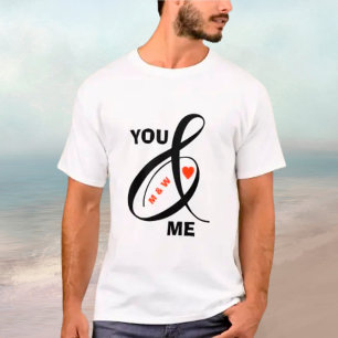 Benutzerdefiniertes romantisches Initialherz T-Shirt