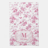 Benutzerdefiniertes rosa Toile-Blumenmonogramm Geschirrtuch (Vertikal)