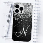 Benutzerdefiniertes Silver Glitzer Black Sparkle M Case-Mate iPhone 14 Pro Max Hülle<br><div class="desc">Dieses elegante,  hübsch silber funkelnde Glitzer auf schwarz gebürstetem metallischem Hintergrund ist einfach zu personalisieren.</div>