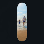 Benutzerdefiniertes Skateboardgeschenk für Ihr Lie Skateboard<br><div class="desc">Custom Foto Skateboards - Einzigartiges Design - Personalisierte Familie / Freunde oder Personal Skateboard / Geschenk - Fügen Sie Ihr Foto / oder Text - Umgestalten und verschieben Sie Elemente mit dem Anpassungs-Tool ! Viel Glück - Seien Sie glücklich :)</div>