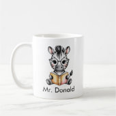 Benutzerdefiniertes süßes Baby-Zebra beim Lesen ei Kaffeetasse (Links)