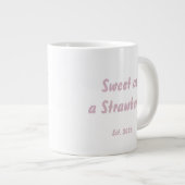 Benutzerdefiniertes süßes Erdbeermädchen Jumbo-Tasse (Vorderseite Rechts)