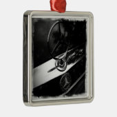 Benz-Verzierung Silbernes Ornament (Rechts)