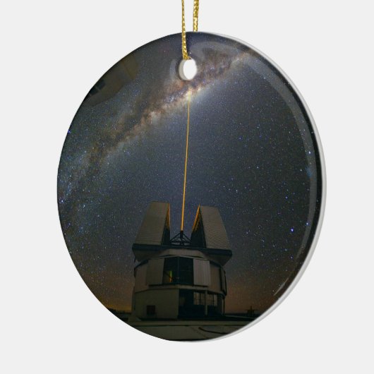 Beobachten der Milchstraße unter Verwendung des Keramik Ornament (Links)