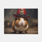 Bereit: Guinea Pig in einem Fireman-Hut, Fußmatte (Vorderseite)