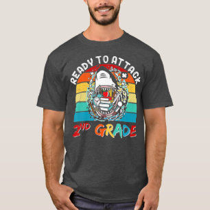 Bereit, Kinder der zweiten Klasse anzugreifen T-Shirt