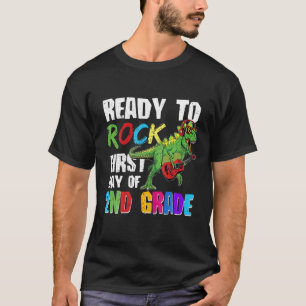 Bereit zum Rock am ersten Tag des 2. Klasse Dino s T-Shirt