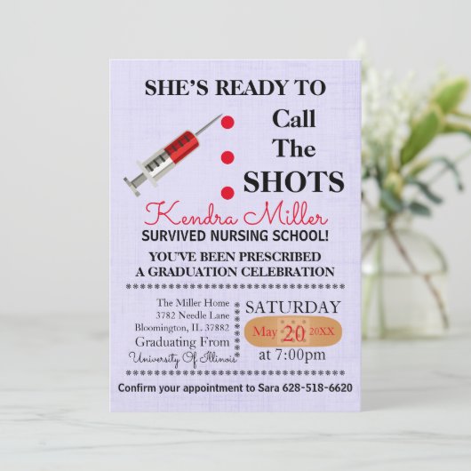 Bereiten Sie vor, um die Schüsse zu nennen, die Einladung (Stehend Vorderseite)