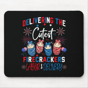 Bereitstellung Niedlicher Feuerwehrleute - Arbeit  Mousepad