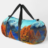 Berg, Bäume, See, Schnee, Fall Duffle Bag (Rechte Ecke)