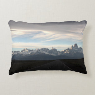 Berg Fitz Roy und Anden-Strecke Dekokissen