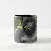 Berg Gorilla und Silverback Zweifarbige Tasse (Mittel)