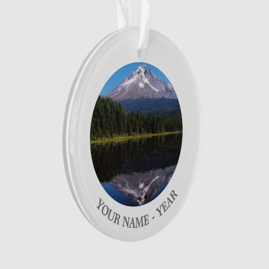 Berg-Haube reflektiert im See Ornament (Vorderseite)