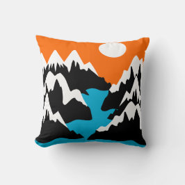 Berg mit fließenden Gebirgszügen Flusslandschaft Kissen