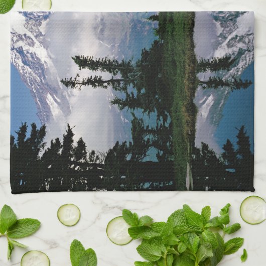 Berg Rainier in einer Bergbahn Handtuch (Gefaltet)