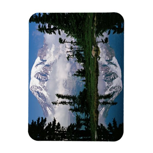 Berg Rainier in einer Bergbahn Magnet (Vertikal)