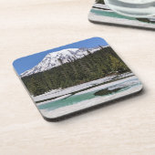 Berg Rainier und Frozen Seenlandschaft Getränkeuntersetzer (Linke Seite)