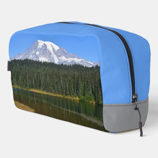 Berg Rainier und See Landschaftliche Landschaft Waschbeutel (Rechte Ecke)