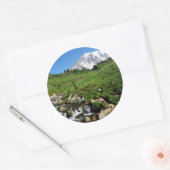 Berg Rainier, Wasserfall, schneebedeckt Runder Aufkleber (Umschlag)