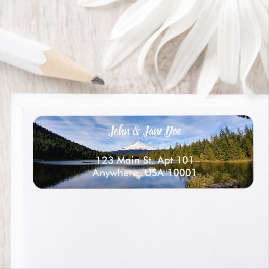 Berg über Trinity Lake (Insitu)