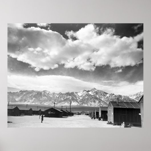 Berge auf Manzanar: 1943 Poster (Vorne)