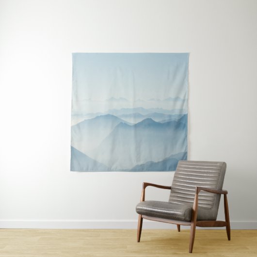 BERGE, DIE MIT FUSSGÄNGEN BEDECKT SIND WANDTEPPICH (Beispiel)