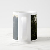 Berge in der Nebst Jumbo-Tasse (Rückseite)