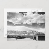 Berge in Manzanar, 1943 Postkarte (Vorne/Hinten)