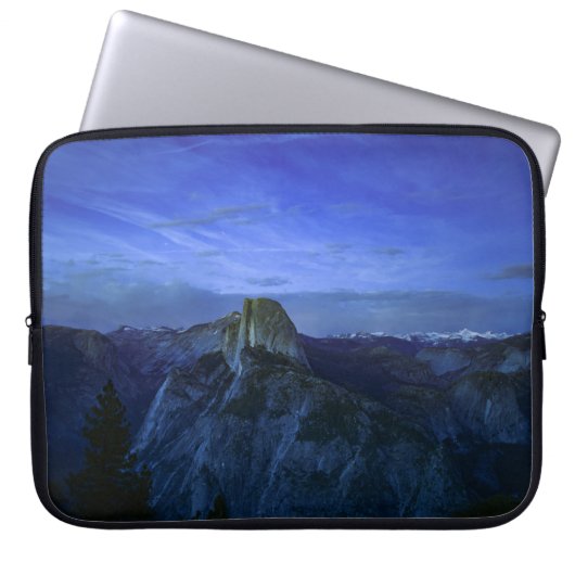 BERGE LAPTOPSCHUTZHÜLLE (Vorderseite)