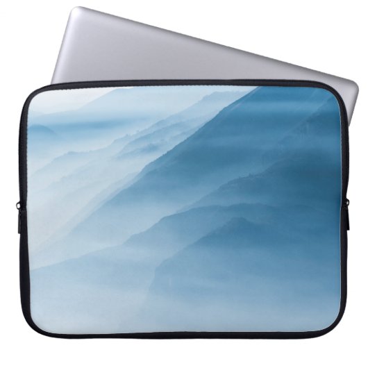 BERGE LAPTOPSCHUTZHÜLLE (Vorderseite)
