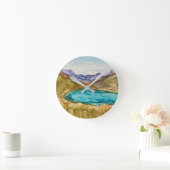 Berge mit See  Runde Wanduhr (Zuhause)