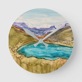 Berge mit See  Runde Wanduhr