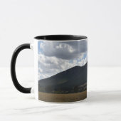Berge Sturgeon und Abrupt unter dramatischen Wolke Tasse (Links)