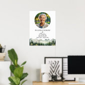 Berge und Bäume feiern Lebensbeerdigung Poster (Heimbüro)