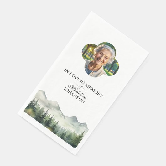 Berge und Bäume feiern Lebensbeerdigung Serviette (Ecke)