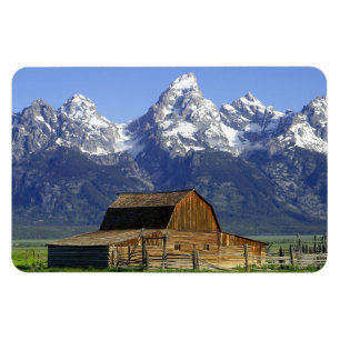 Berge und rustikales Barnmagnet Magnet