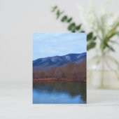 Berge und Winterlandschaft am See Postkarte (Stehend Vorderseite)