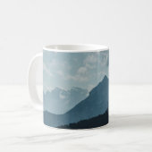 BERGE UNTER WEISSEM HIMMEL KAFFEETASSE (Vorderseite Links)