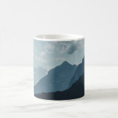 BERGE UNTER WEISSEM HIMMEL KAFFEETASSE (Mittel)