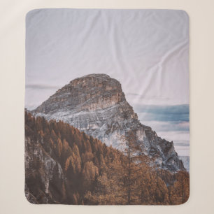 BERGE UNTER WEISSEM HIMMEL SHERPADECKE