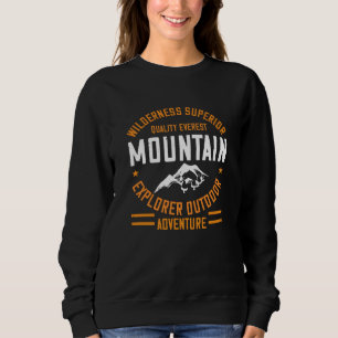 Berge - Wilderness Explorer Outdoor Adventure Sweatshirt