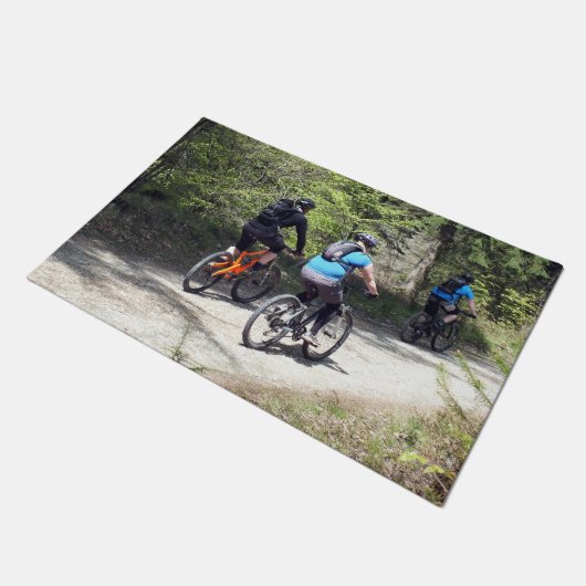 BERGFAHREN FUßMATTE (Schrägansicht)