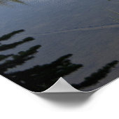 Berggipfel in einem See Poster (Ecke)