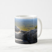 Berggipfel mit Landschaftlicher Aussicht Kaffeetasse (VorderseiteRechts)